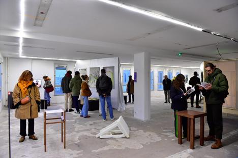 Vue de l'exposition du label AFTER lancé par l'Ensad Paris en 2024. © Beryl Libault