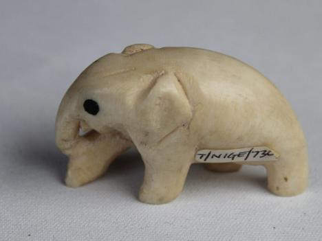 Cet éléphant en ivoire fait partie des 600 objets dérobés lors du cambriolage dans les réserves de l'Université de Bristol. © Bristol University