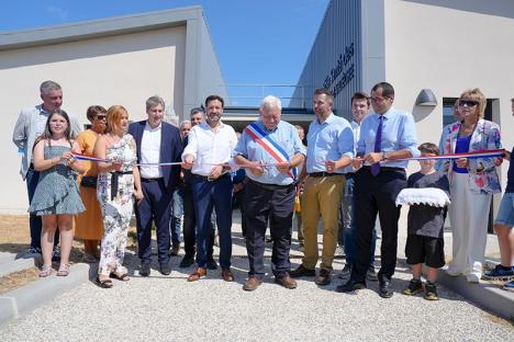 Inauguration du Pôle santé des Monts d'Ardèche de Coucouron (Haute-Loire) en présence du maire Jacques Genest en juillet 2025. © Kylian Debbache / Région Auvergne-Rhône-Alpes