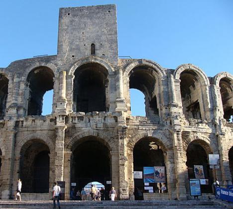 L'Amphithéâtre d'Arles - © Photo Przemysław Sakrajda - 2010 - Licence CC BY-SA 3.0
