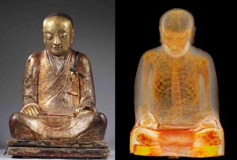 La statue de Bouddha passée au scanner qui a révélé un corps mommifié à l'intérieur