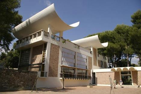 Fondation Maeght, Saint-Paul de Vence - Photo Modulor - 2007 - Licence CC BY SA 3.0