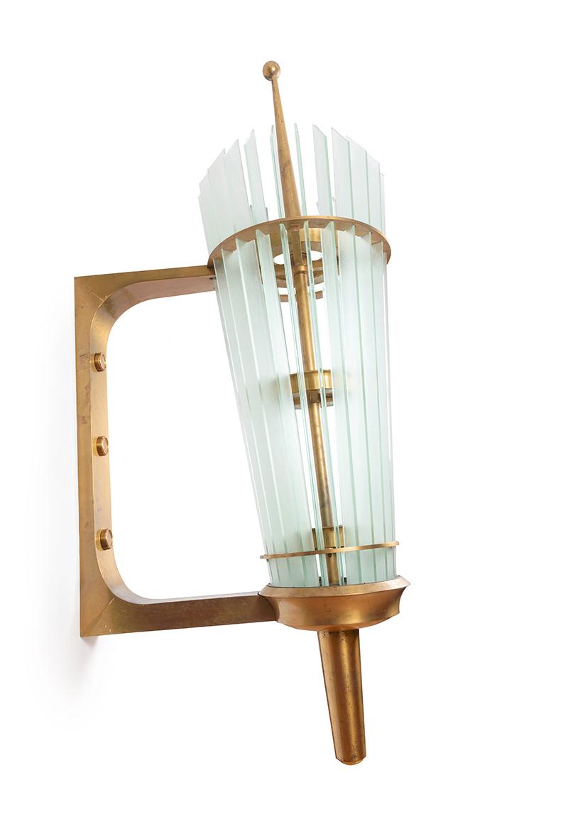 Gilbert Poillerat, Applique réalisée pour le studio 103 à Radio France. © Ader Entreprises & Patrimoine/Philippe Fraysseix.