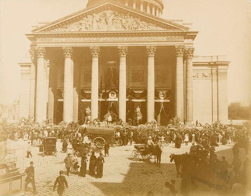Funérailles de Victor Hugo au Panthéon, le 1er juin 1885. © Paris Musées Collection / Domaine public