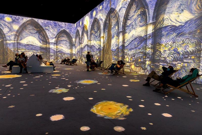 Vue de l'exposition « Van Gogh: The Immersive Experience » de Exhibition Hub & Fever, Anvers. © Steven Hendrix, 2021