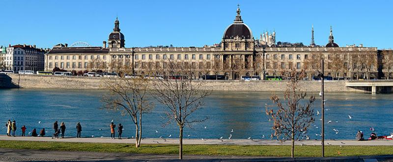 L'Hôtel-Dieu de Lyon en 2013 - Photo Dimitris Kilymis - Licence CC BY-NC-SA 2.0