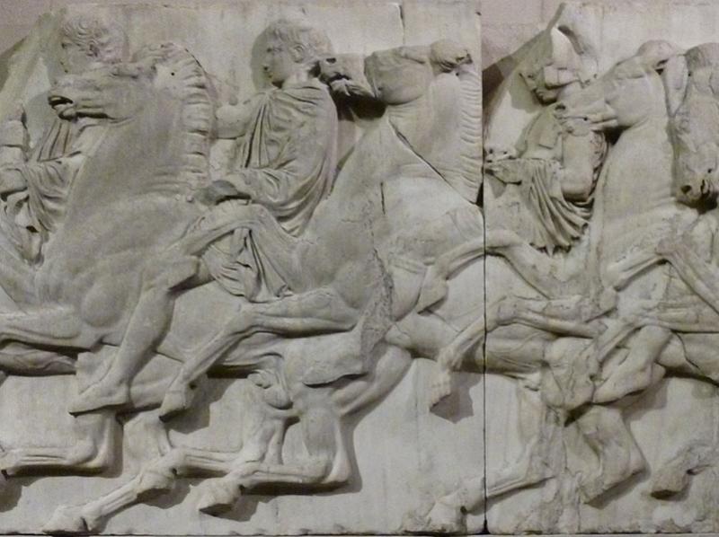 Fragments (117 et 118) de la frise du Parthénon au British Museum. © Photo Ludovic Sanejouand