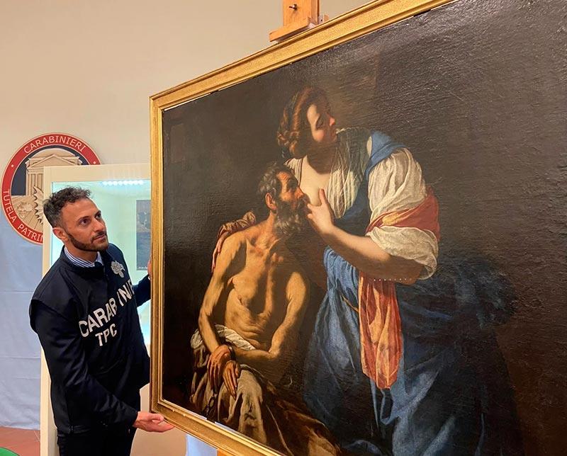 La Caritas Romana d'Artemisia Gentileschi dans les locaux des Carabiniers pour la Protection du Patrimoine Culturel © Comando Carabinieri Tutela Patrimonio Culturale - TPC. 
