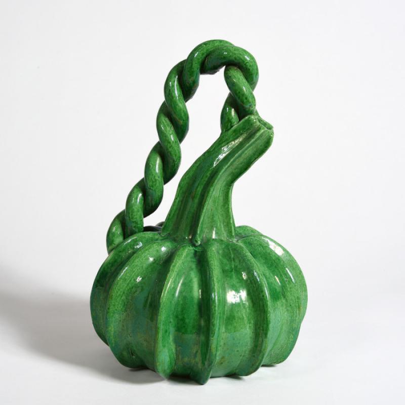 Suzanne Ramié (1905-1974), Pichet Coloquinte, vers 1950, céramique émaillée. h. 30cm. © Lebreton Gallery, Monaco