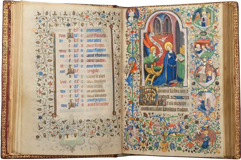Les Heures de Le Goux de La Berchère (f. 13), manuscrit vers 1420, français et latin. Courtesy Galerie Les Enluminures