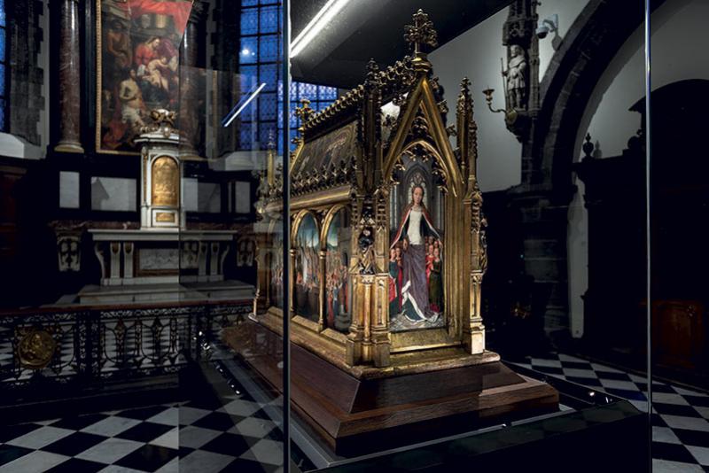 La châsse de sainte Ursule (1489) d'Hans Memling présentée dans le Musée Hôpital Saint-Jean à Bruges © Musea Brugge