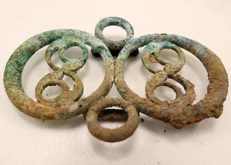 Harnais en cuivre trouvé lors des fouilles près du village de Melsonby, dans le Yorkshire  © Durham University