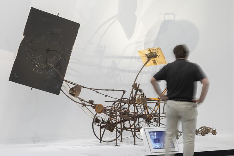 Vue de l'exposition « Niki de Saint Phalle, Jean Tinguely, Pontus Hultén » au Grand Palais, en collaboration avec le Centre Pompidou. © Centre Pompidou, Hervé Véronèse © Adagp Paris 2025