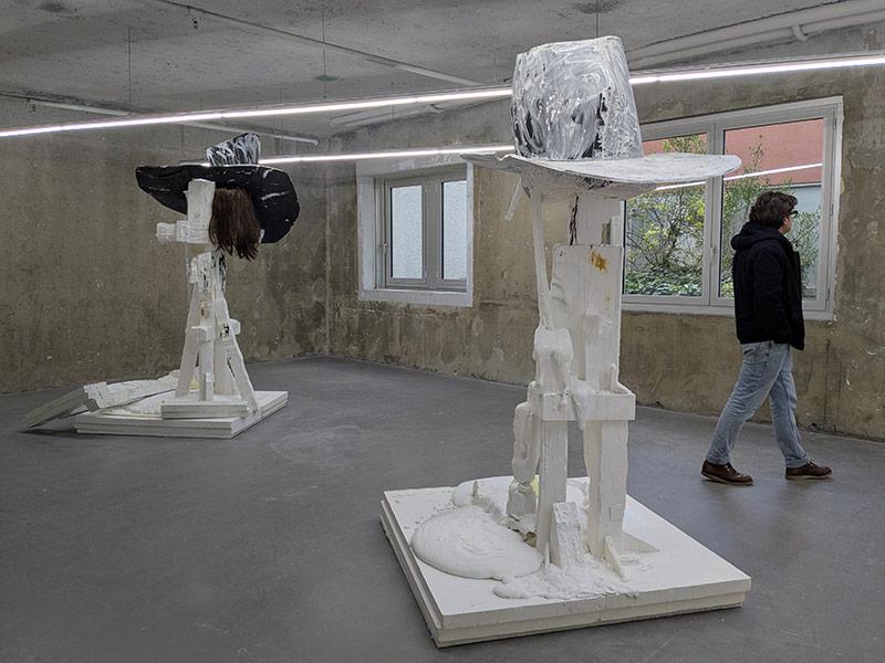 Des œuvres de Renaud Jerez présentées par la galerie Crèvecœur à Paris International 2025 © Photo Ludovic Sanejouand pour LeJournaldesArts.fr