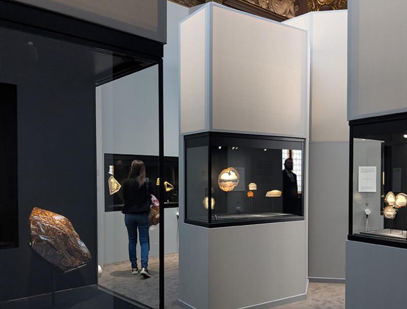 Exposition « Rêveries de pierres : Poésie et minéraux de Roger Caillois », École des Arts Joailliers © Photo Ludovic Sanejouand pour LeJournaldesArts.fr