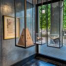 Intérieur de la galerie Les Enluminures, qui donne sur le jardin du Palais-Royal. - Crédit : Les Enluminures