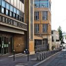Entrée de l'École Boulle, rue Pierre Bourdan, Paris 12e.